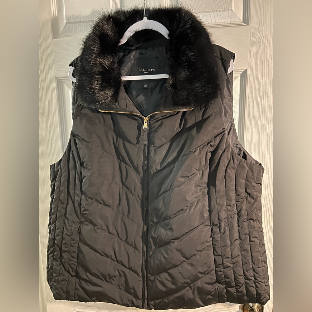 Talbots Black Quilted Vest with Removable Faux Fur Collar
